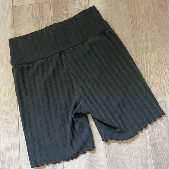 Aerie Offline OG Groove 7" Bike Short Gray (Large) striped ribbed stretchy comfy - Picture 4 of 6